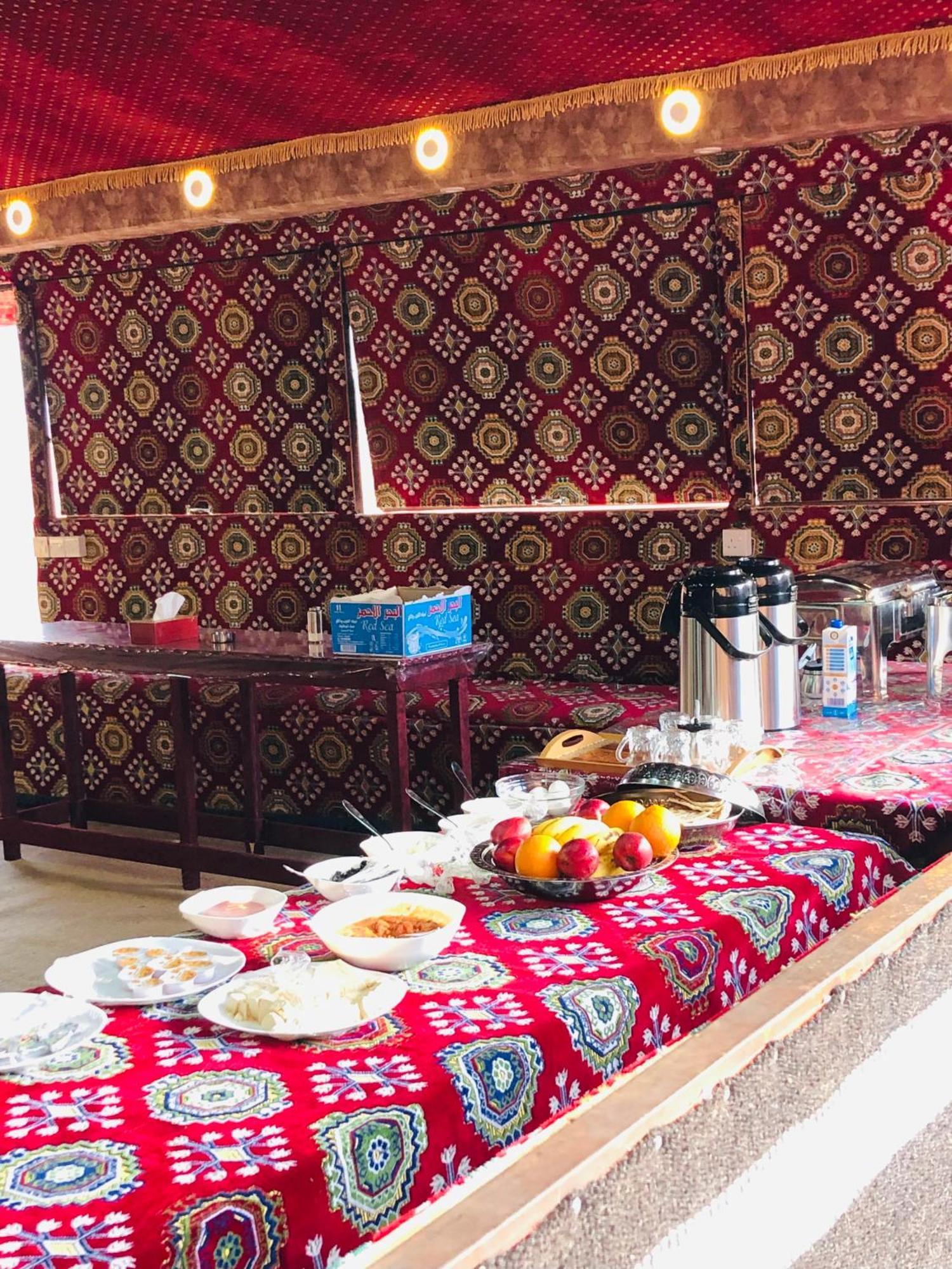 Wadi Rum Bubble Camp & Tour Exterior foto